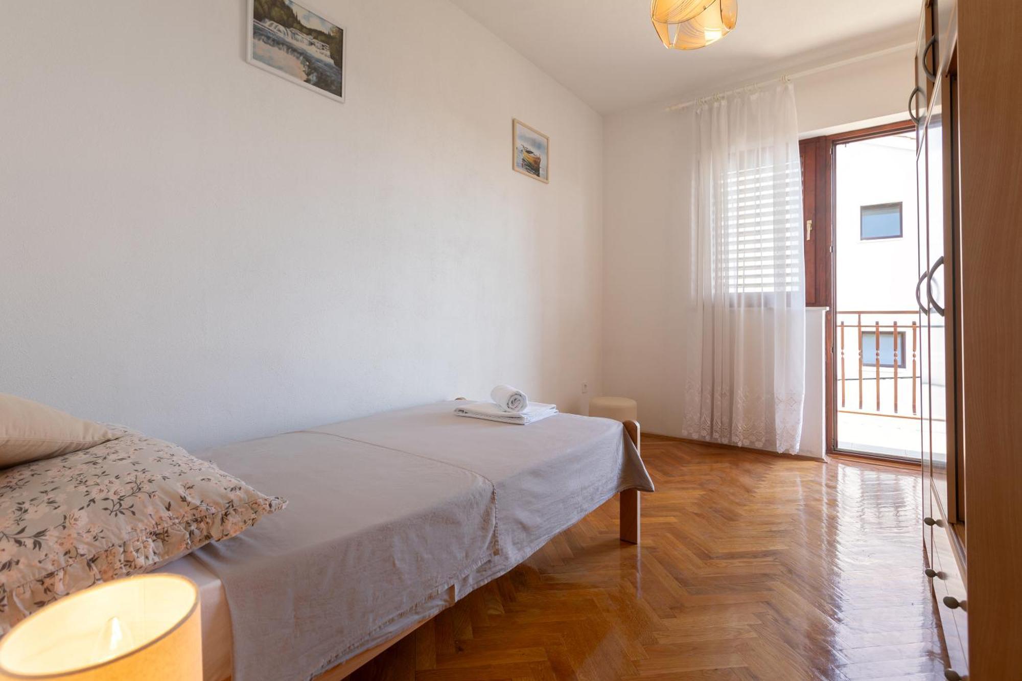 Apartman Dugec Kaštela Exterior foto